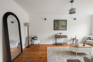 Living Room- click for photo gallery